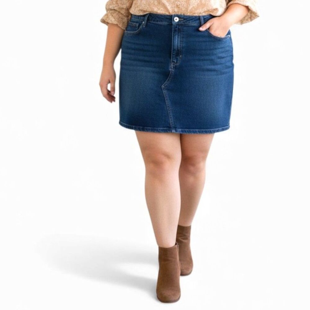 OLD NAVY High-Waisted Button-Fly Cut-Off Mini Jean Skirt, Size 20 NWT!